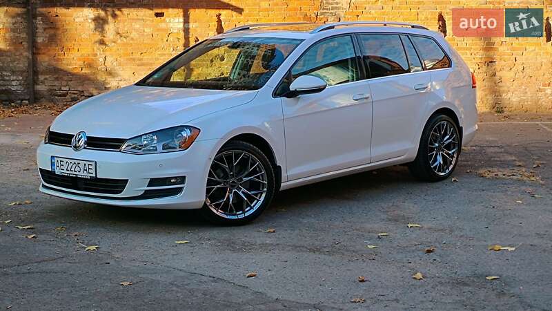 Універсал Volkswagen Golf 2015 в Дніпрі фото Універсал Volkswagen Golf 2015 в Дніпрі