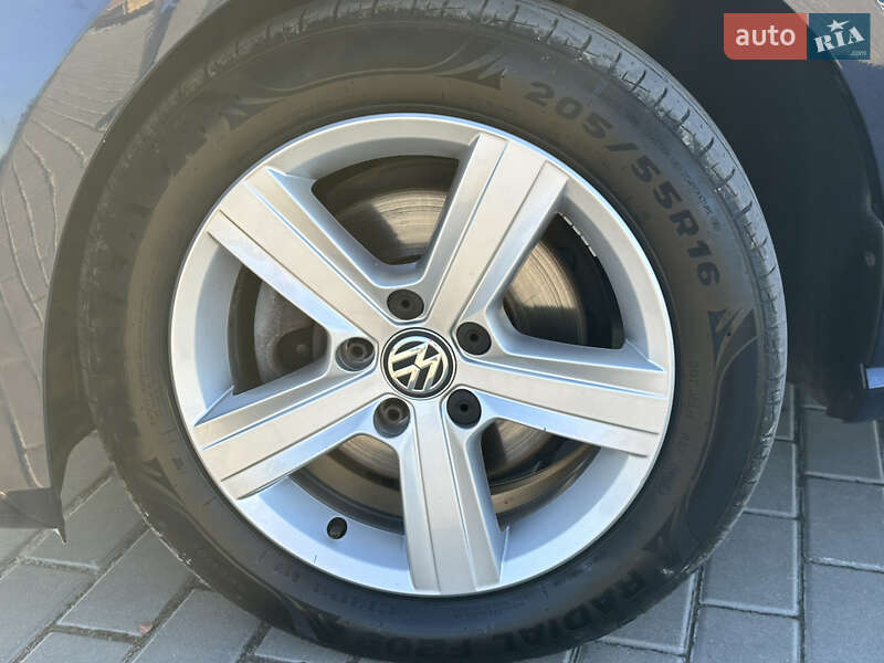 Универсал Volkswagen Golf 2016 в Лопатине фото 11 Универсал Volkswagen Golf 2016 в Лопатине