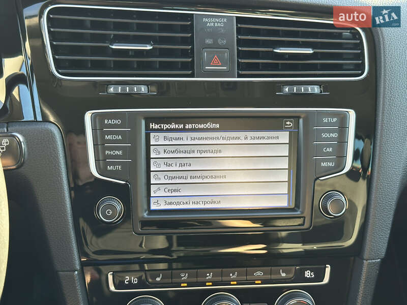 Универсал Volkswagen Golf 2016 в Лопатине фото 59 Универсал Volkswagen Golf 2016 в Лопатине