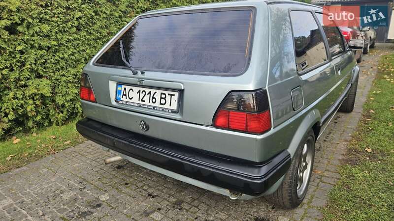 Хэтчбек Volkswagen Golf 1987 в Сосновке
