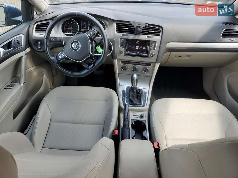 Хетчбек Volkswagen Golf 2015 в Львові фото 8 Хетчбек Volkswagen Golf 2015 в Львові