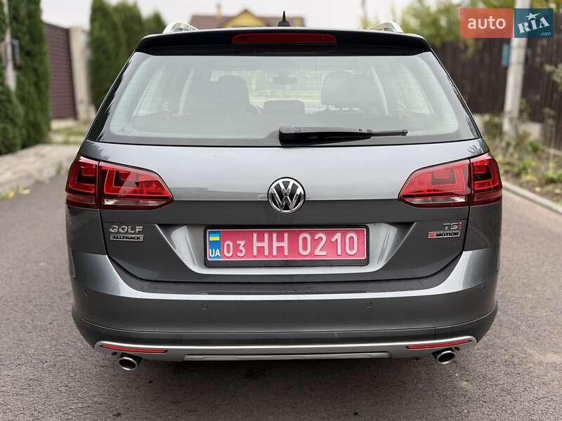 Універсал Volkswagen Golf 2016 в Києві