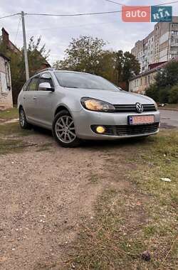 Універсал Volkswagen Golf 2009 в Миколаєві
