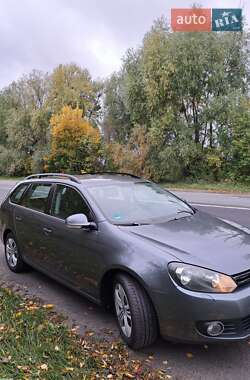 Универсал Volkswagen Golf 2009 в 