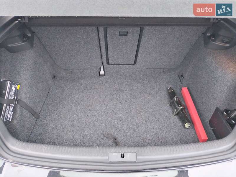 Хэтчбек Volkswagen Golf 2009 в Шепетовке фото 20 Хэтчбек Volkswagen Golf 2009 в Шепетовке