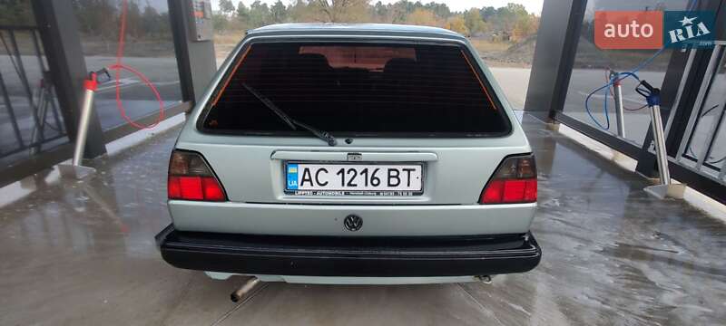 Хэтчбек Volkswagen Golf 1987 в Сосновке