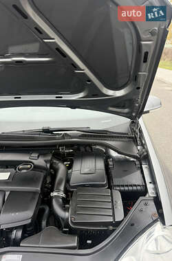 Хэтчбек Volkswagen Golf 2007 в 