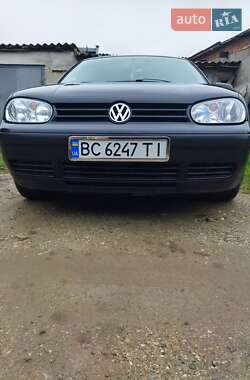 Хэтчбек Volkswagen Golf 1999 в Золочеве