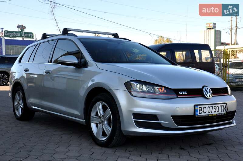 Универсал Volkswagen Golf 2015 в Львове