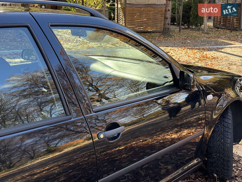 Універсал Volkswagen Golf 2005 в Дрогобичі