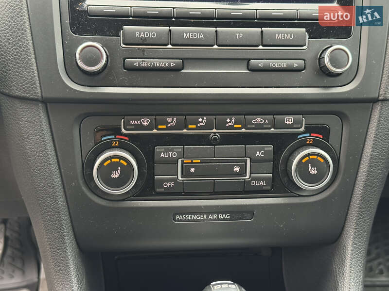 Хэтчбек Volkswagen Golf 2012 в Киеве фото 20 Хэтчбек Volkswagen Golf 2012 в Киеве