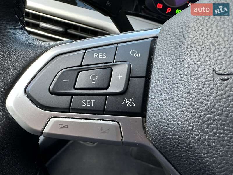 Универсал Volkswagen Golf 2022 в Стрые