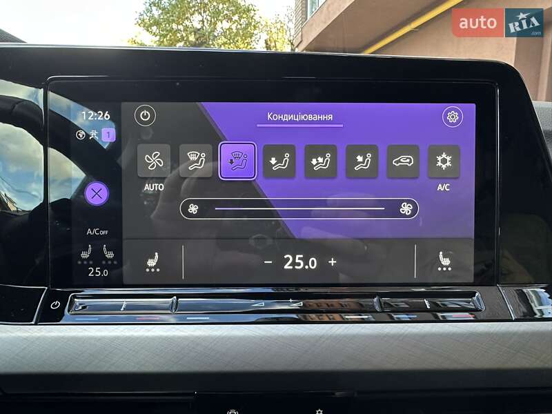 Универсал Volkswagen Golf 2022 в Стрые