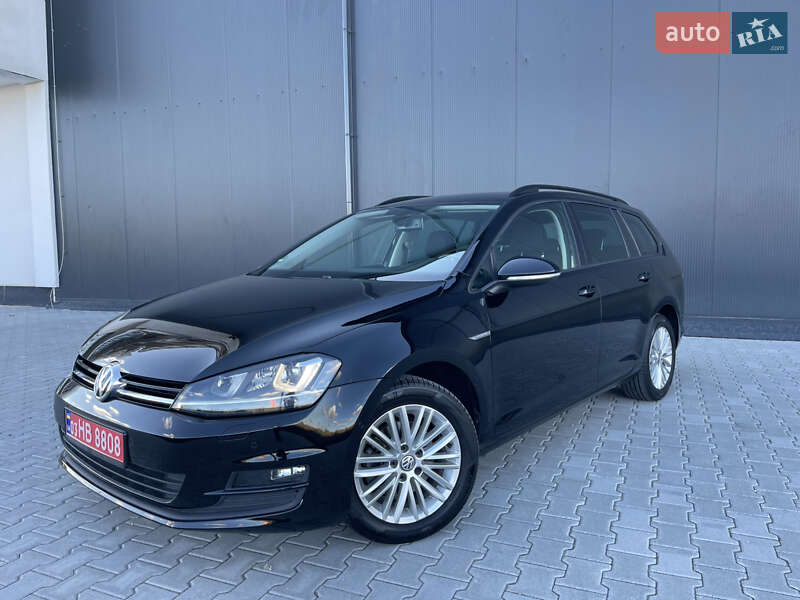 Универсал Volkswagen Golf 2014 в Львове