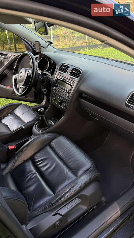 Хетчбек Volkswagen Golf 2009 в Івано-Франківську
