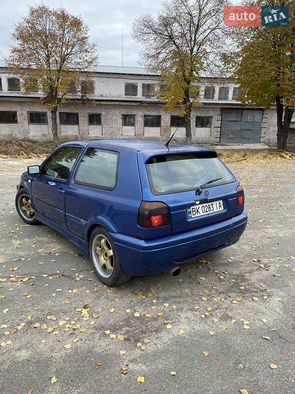 Хэтчбек Volkswagen Golf 1992 в Вараше фото 3 Хэтчбек Volkswagen Golf 1992 в Вараше