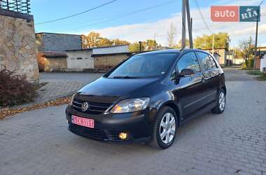 Хэтчбек Volkswagen Golf 2007 в Надворной Хэтчбек Volkswagen Golf 2007 в Надворной