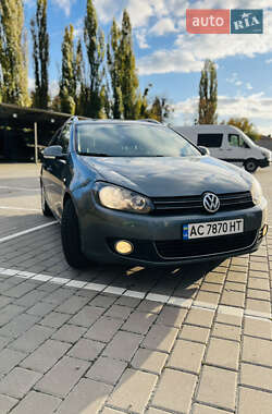 Универсал Volkswagen Golf 2011 в Луцке