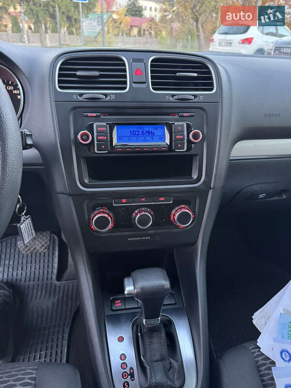 Хэтчбек Volkswagen Golf 2009 в Ивано-Франковске фото 10 Хэтчбек Volkswagen Golf 2009 в Ивано-Франковске