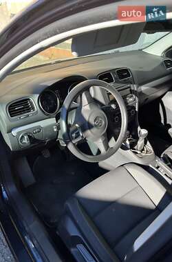 Хэтчбек Volkswagen Golf 2010 в Черновцах