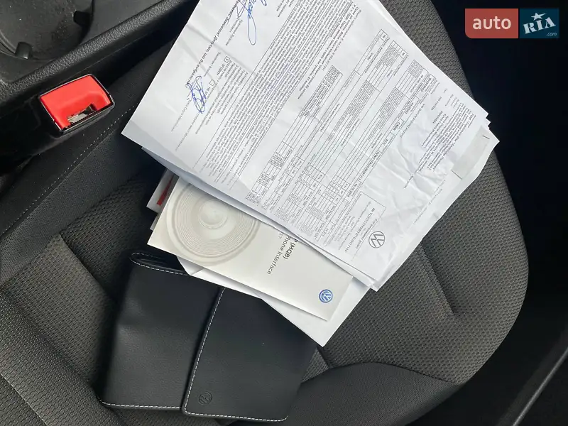 Хетчбек Volkswagen Golf 2018 в Кривому Розі документ