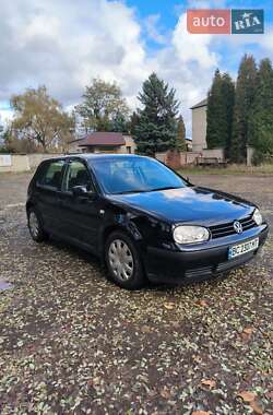 Хэтчбек Volkswagen Golf 1998 в Рудки