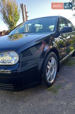 Хетчбек Volkswagen Golf 1999 в Золотоноші