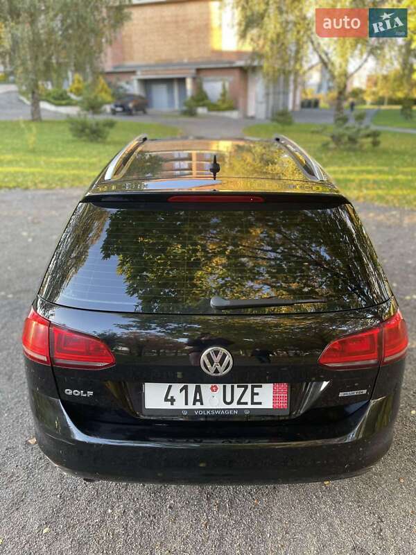 Универсал Volkswagen Golf 2014 в Хмельницком