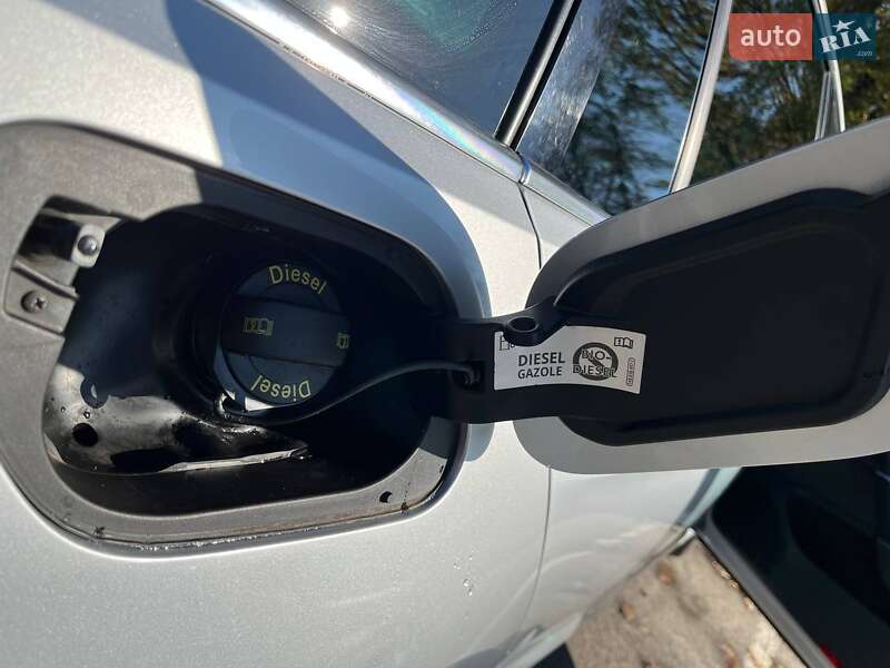 Универсал Volkswagen Golf 2016 в Киеве