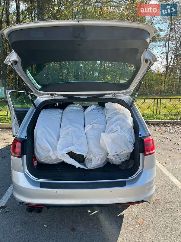 Универсал Volkswagen Golf 2016 в Киеве