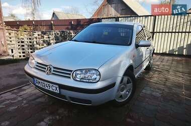 Хэтчбек Volkswagen Golf 1998 в Житомире