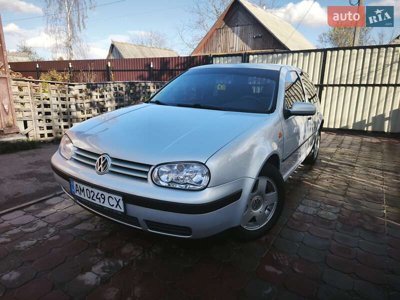 Volkswagen Golf 1998