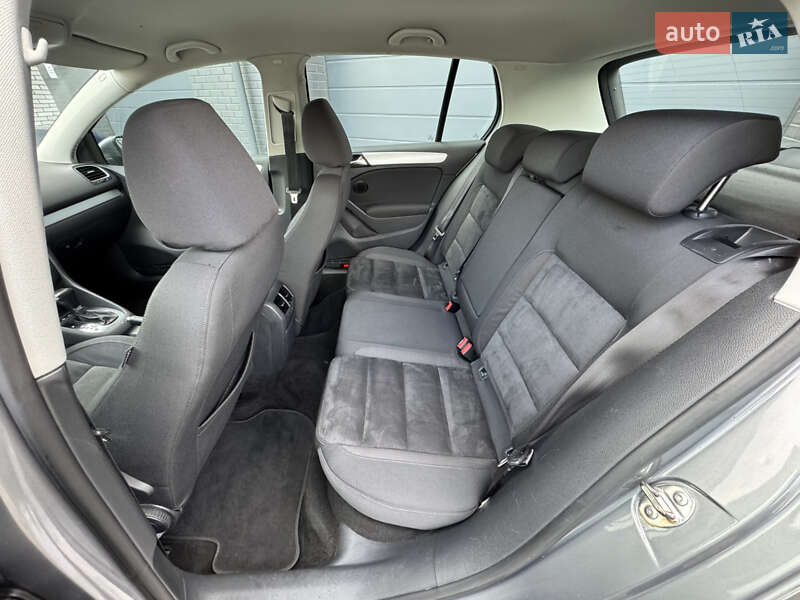 Хетчбек Volkswagen Golf 2009 в Луцьку фото 15 Хетчбек Volkswagen Golf 2009 в Луцьку