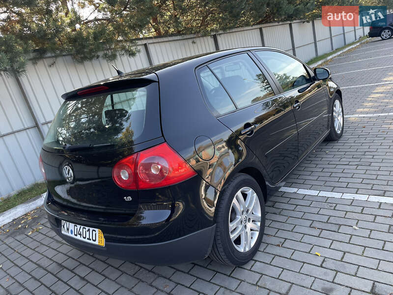 Хэтчбек Volkswagen Golf 2006 в Луцке фото 3 Хэтчбек Volkswagen Golf 2006 в Луцке