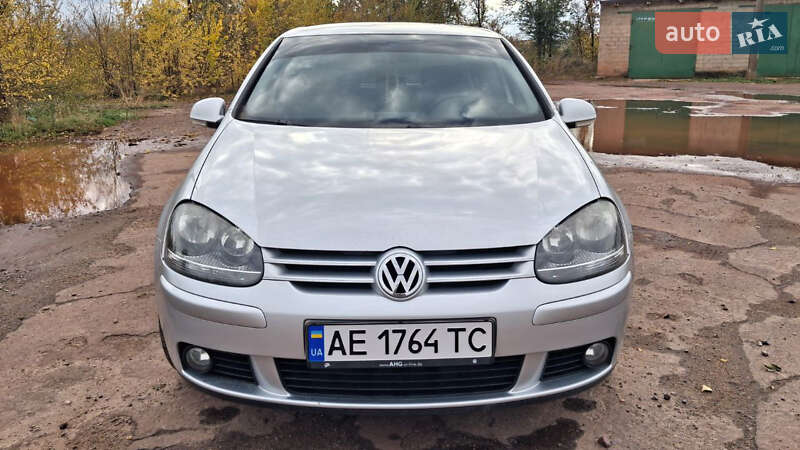 Хэтчбек Volkswagen Golf 2008 в Кривом Роге