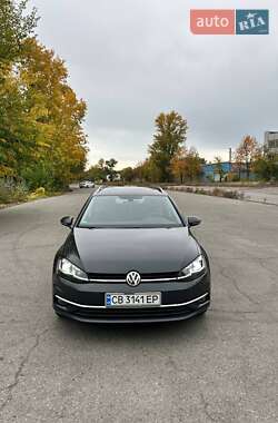 Универсал Volkswagen Golf 2019 в Днепре