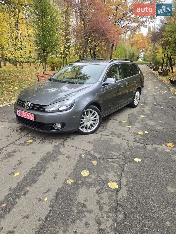 Універсал Volkswagen Golf 2012 в Києві фото 29 Універсал Volkswagen Golf 2012 в Києві