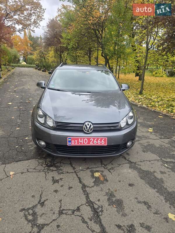 Універсал Volkswagen Golf 2012 в Києві фото 58 Універсал Volkswagen Golf 2012 в Києві