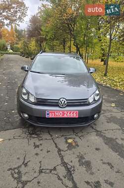 Универсал Volkswagen Golf 2012 в 