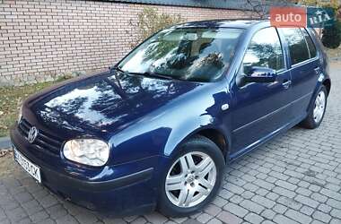Хетчбек Volkswagen Golf 2002 в Львові