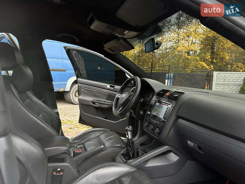 Хэтчбек Volkswagen Golf 2007 в Львове