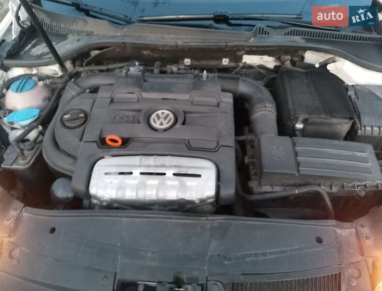 Хэтчбек Volkswagen Golf 2010 в Бершади фото 5 Хэтчбек Volkswagen Golf 2010 в Бершади