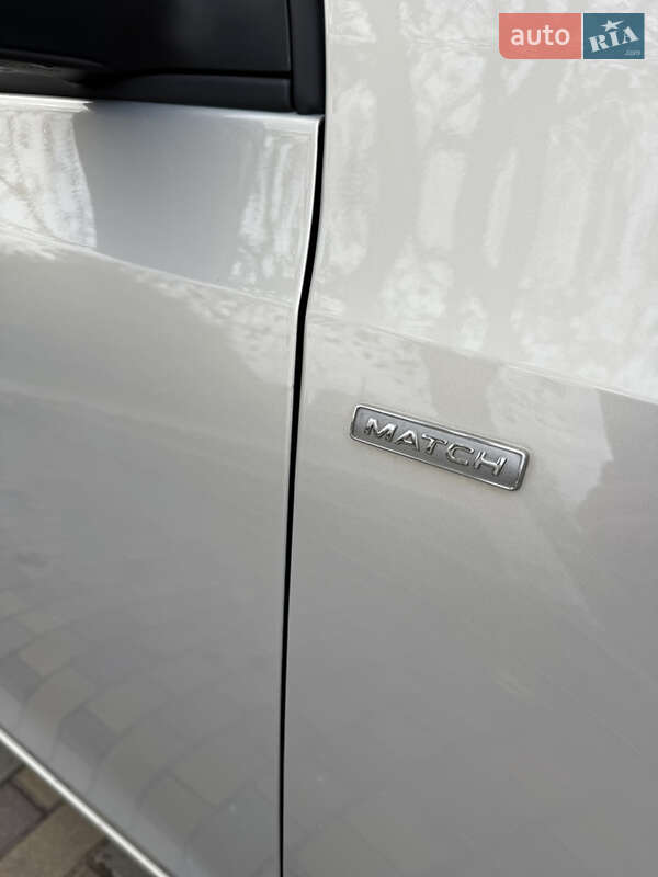 Хетчбек Volkswagen Golf 2013 в Хмельницькому фото 4 Хетчбек Volkswagen Golf 2013 в Хмельницькому