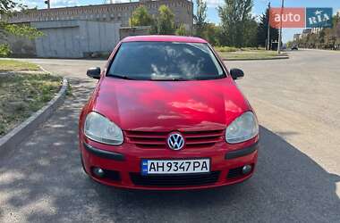 Хэтчбек Volkswagen Golf 2008 в Киеве