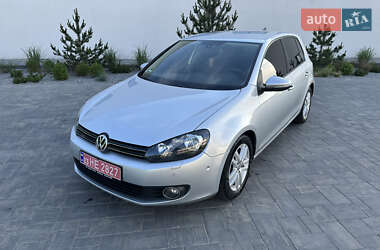 Хетчбек Volkswagen Golf 2008 в Луцьку