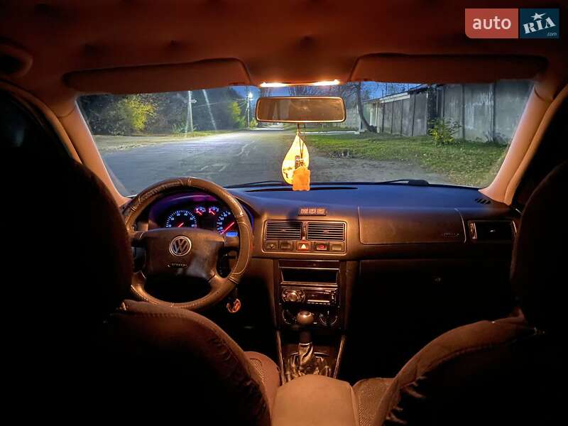 Хэтчбек Volkswagen Golf 1998 в Виннице