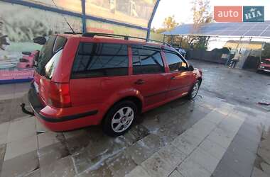 Універсал Volkswagen Golf 2001 в Первомайську