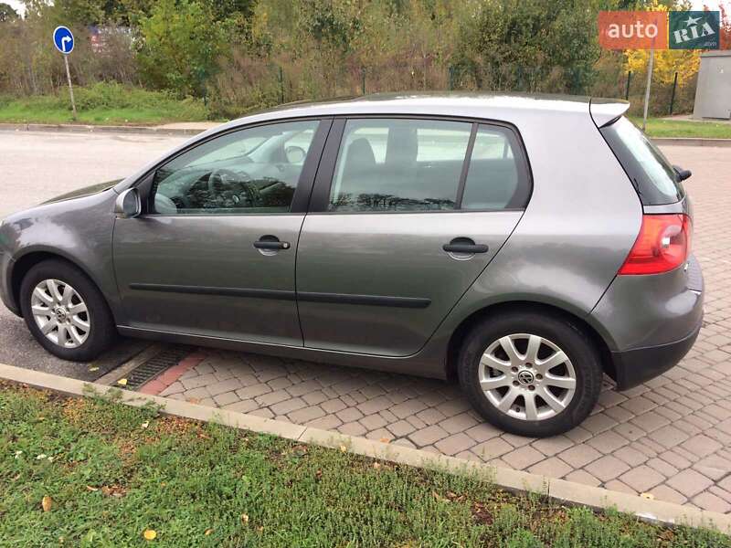 Хэтчбек Volkswagen Golf 2004 в Немирове фото 7 Хэтчбек Volkswagen Golf 2004 в Немирове