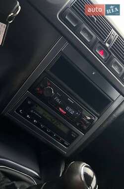 Универсал Volkswagen Golf 2004 в  фото 28 Универсал Volkswagen Golf 2004 в