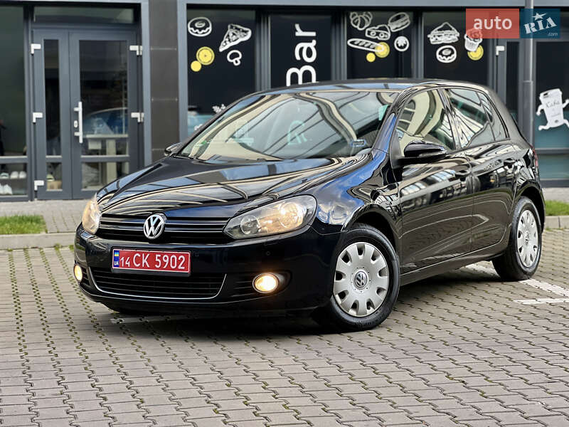 Хетчбек Volkswagen Golf 2009 в Івано-Франківську